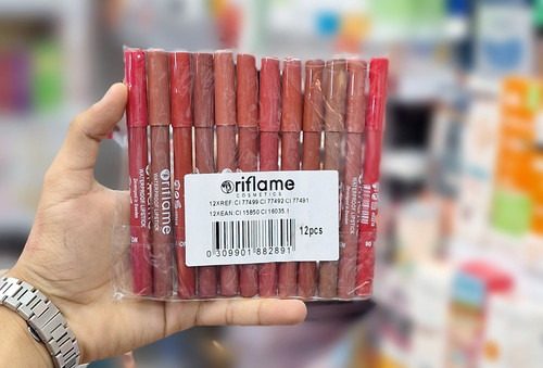 رژ لب مدادی اوریفلیم (Oriflame) مدل The One با رنگدانه قوی اصل