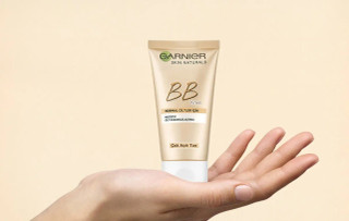 بی بی کرم گارنیر (Garnier) مدل ۵ در ۱ با خاصیت ضد آفتاب اصل گارنیر