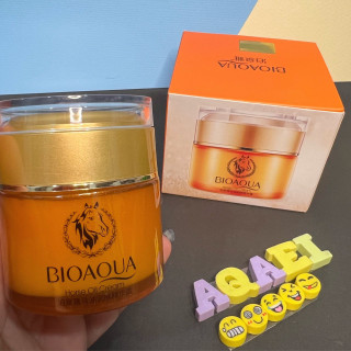 کرم مرطوب کننده بیوآکووا مدل Horse Oil جوانساز و مغذی پوست