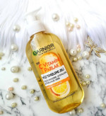 ژل شستشوی صورت گارنیر (Garnier) مدل Vitamin C روشن کننده و شفاف کننده