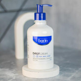 کرم مرطوب کننده بارین بیوتی (Barin Beauty) مدل آبرسان و نرم کننده پوست