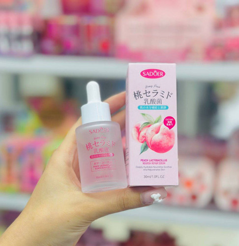 سرم صورت سادور حاوی عصاره هلو آبرسان و جوانساز