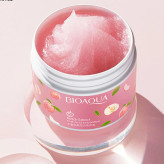 اسکراب لایه بردار صورت بیوآکووا مدل Peach وزن ۱۴۰ گرم