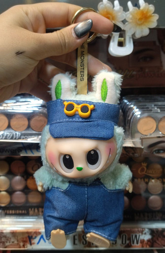 عروسک لبوبو