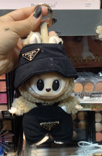 عروسک لبوبو